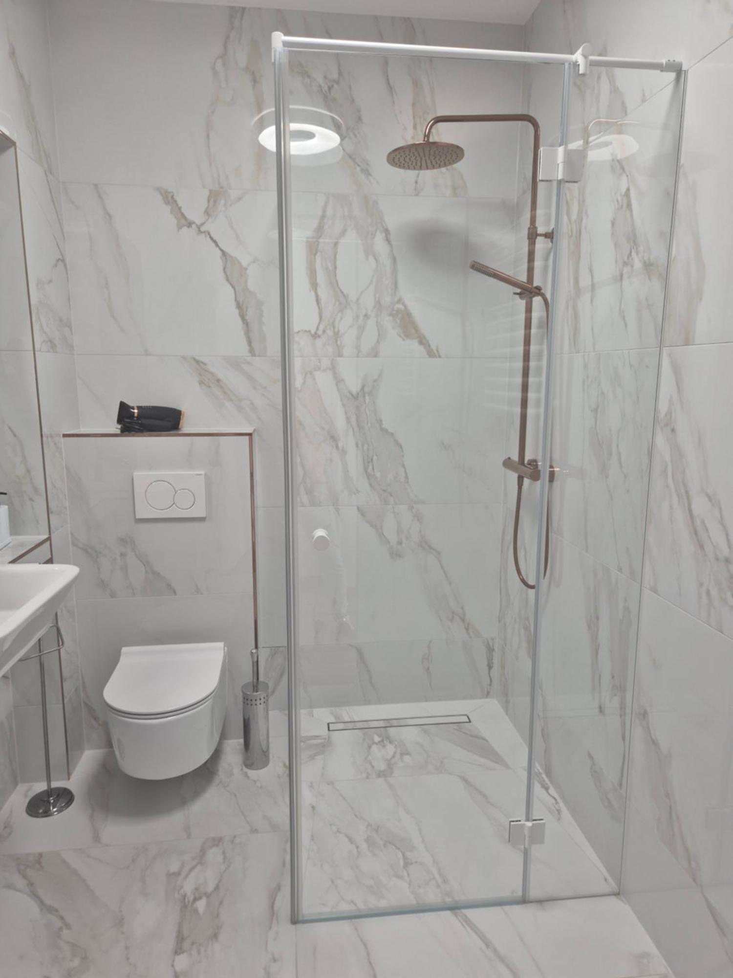 Aparthotel Miodowa 25 คราคูฟ ภายนอก รูปภาพ